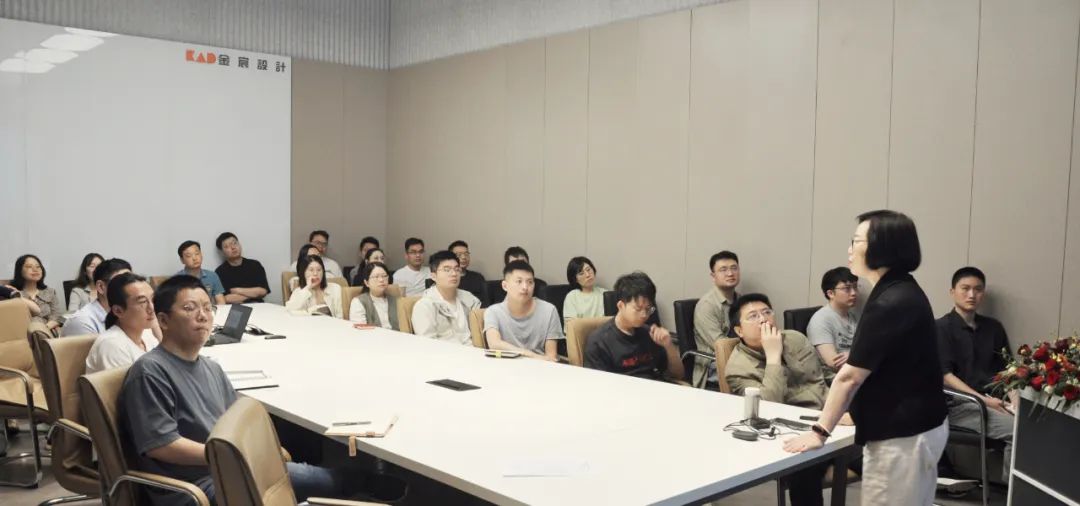 【金宸·大师讲堂】开讲啦 | 江苏省设计大师李青《工业上楼新“视”界》主题授课